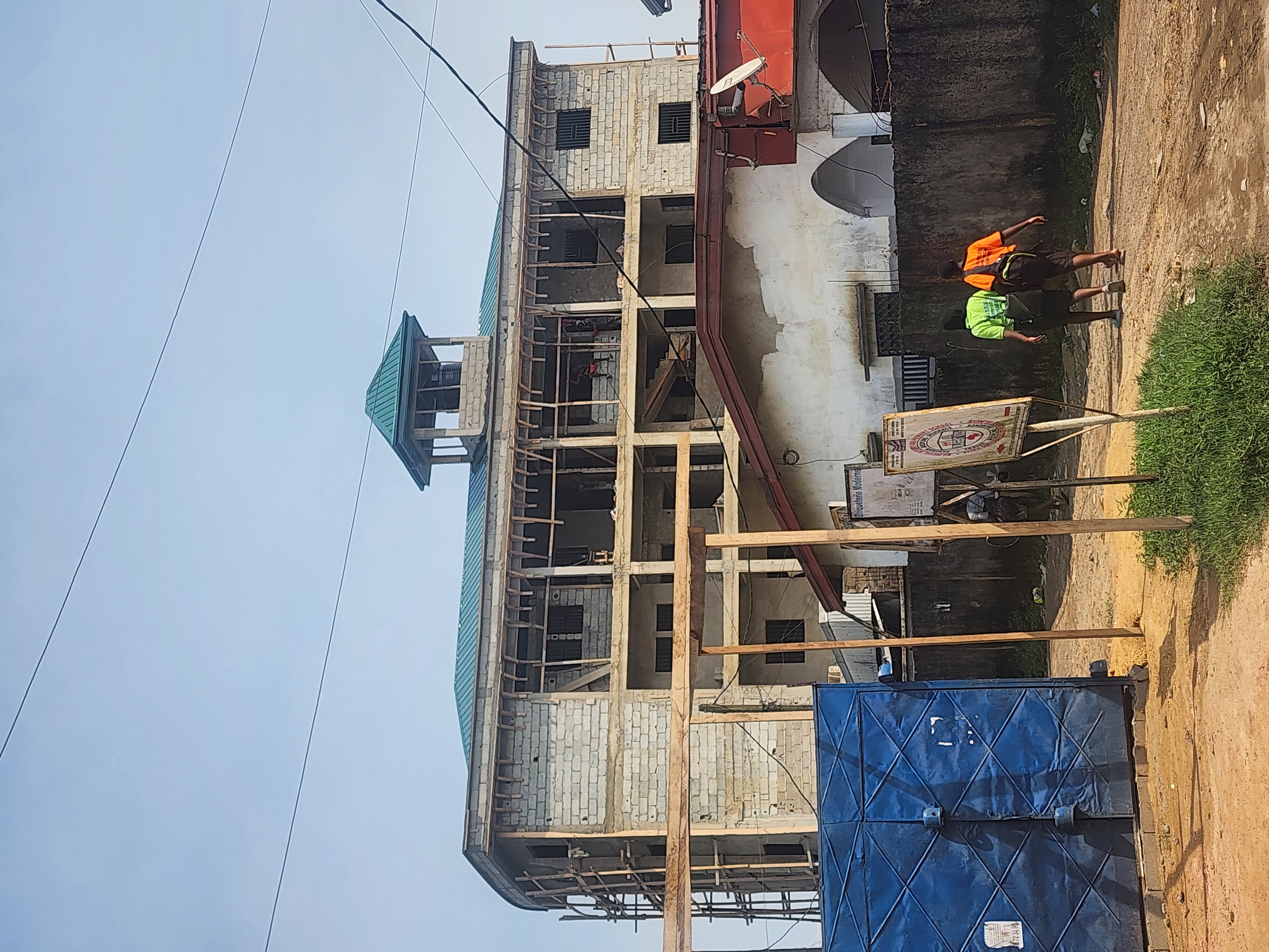 Commercial Construction in Douala, Cameroon: Project Planning Guide for Offices, Retail, and Mixed-Use Buildings